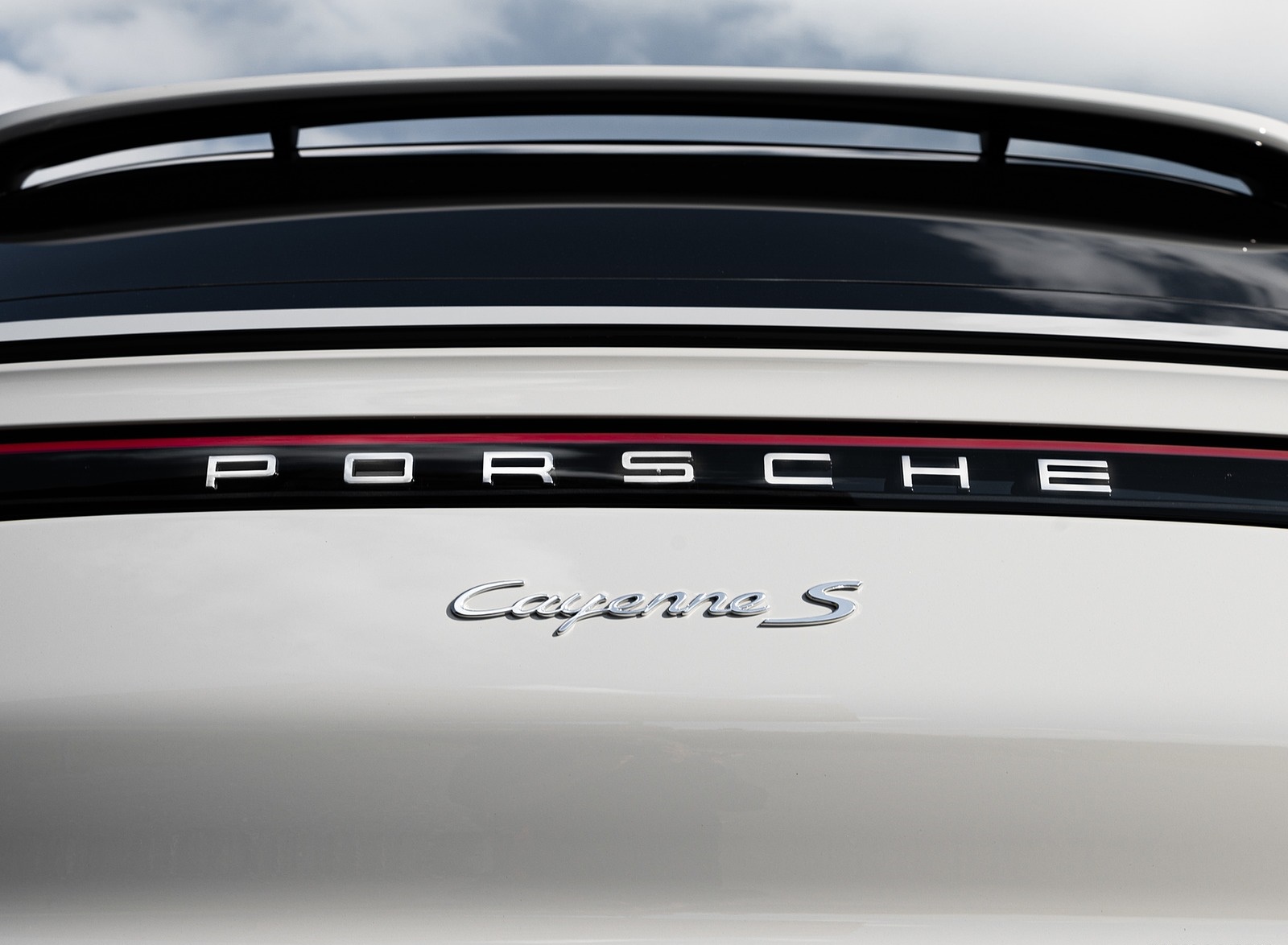 2020 Porsche Cayenne S Coupé (Color: Crayon) Detail Wallpapers #60 of 212
