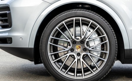 2020 Porsche Cayenne S Coupé (Color: Dolomite Silver Metallic) Wheel Wallpapers 450x275 (114)