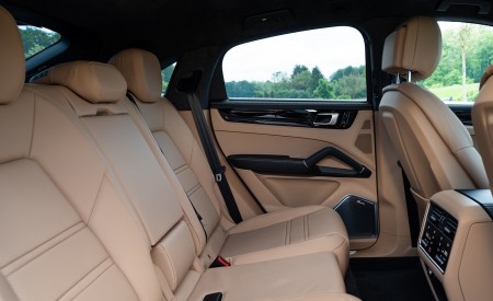 2020 Porsche Cayenne S Coupé (Color: Moonlight Blue Metallic) Interior Rear Seats Wallpapers 450x275 (75)