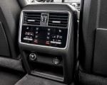 2020 Porsche Cayenne S Coupé (Color: Quarzite Grey Metallic) Interior Detail Wallpapers 150x120