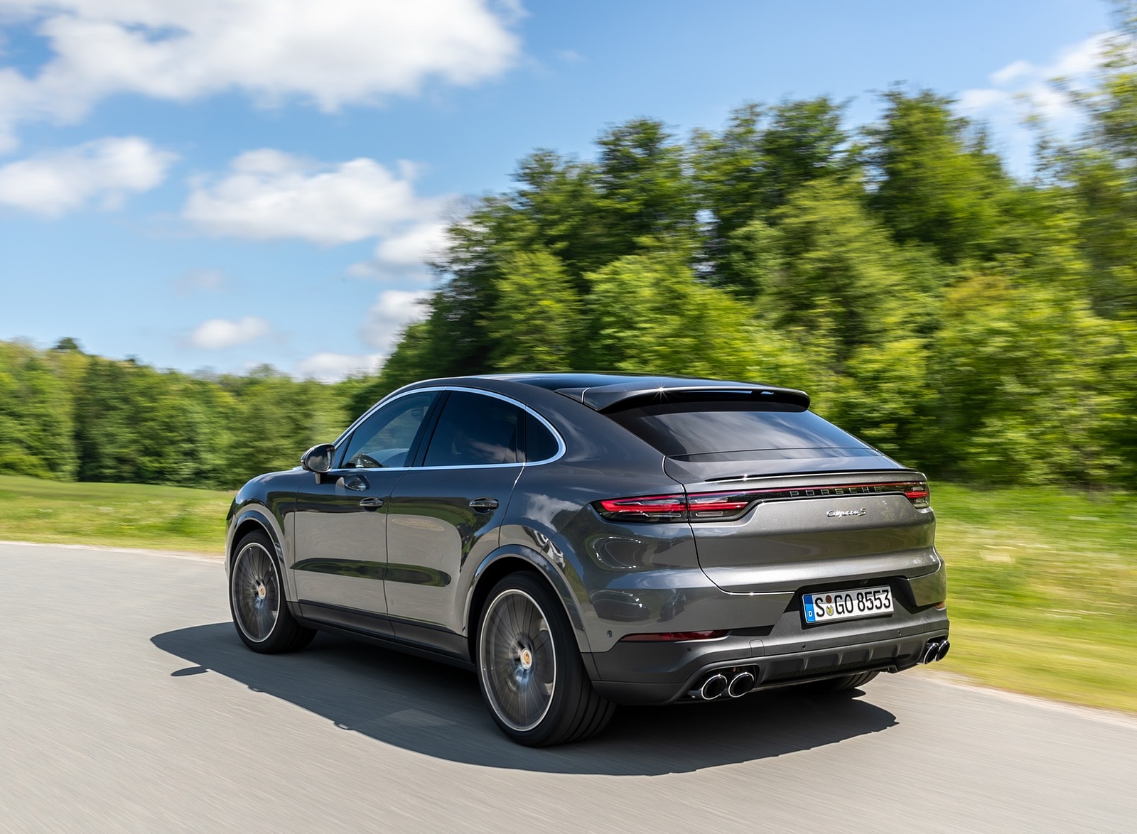 2020 Porsche Cayenne S Coupé (Color: Quarzite Grey Metallic) Rear Three-Quarter Wallpapers (6)