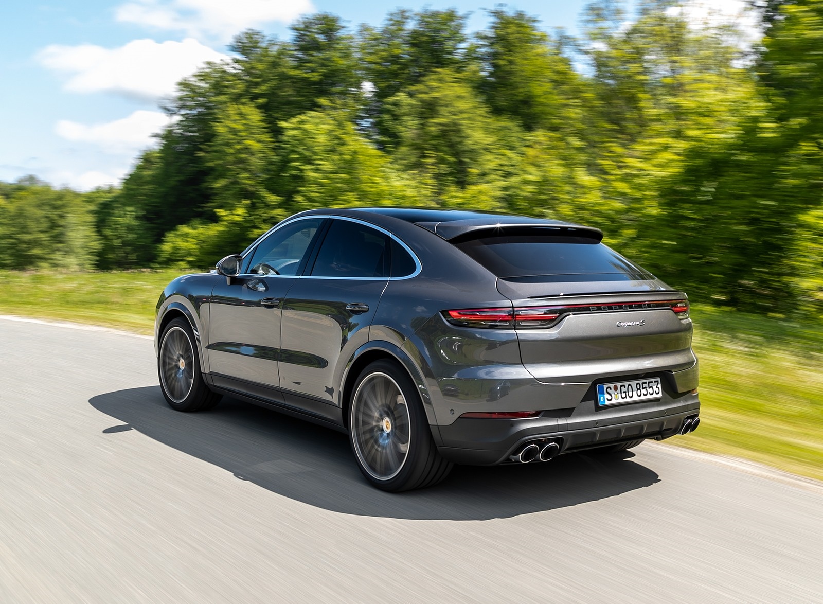 2020 Porsche Cayenne S Coupé (Color: Quarzite Grey Metallic) Rear Three-Quarter Wallpapers #7 of 212