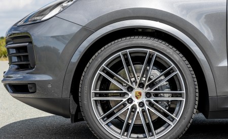 2020 Porsche Cayenne S Coupé (Color: Quarzite Grey Metallic) Wheel Wallpapers 450x275 (26)