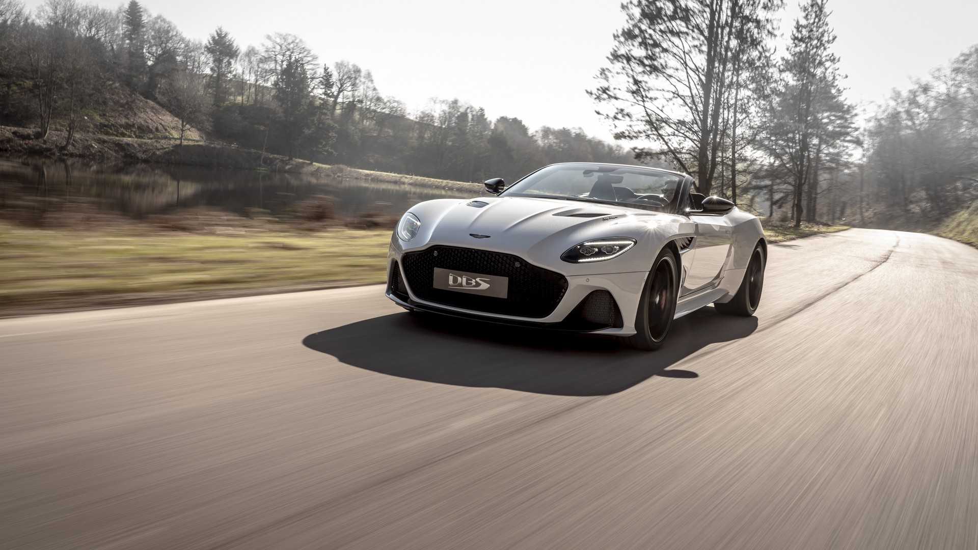 2019 Aston Martin DBS Superleggera Volante Front Three-Quarter Wallpapers #2 of 13