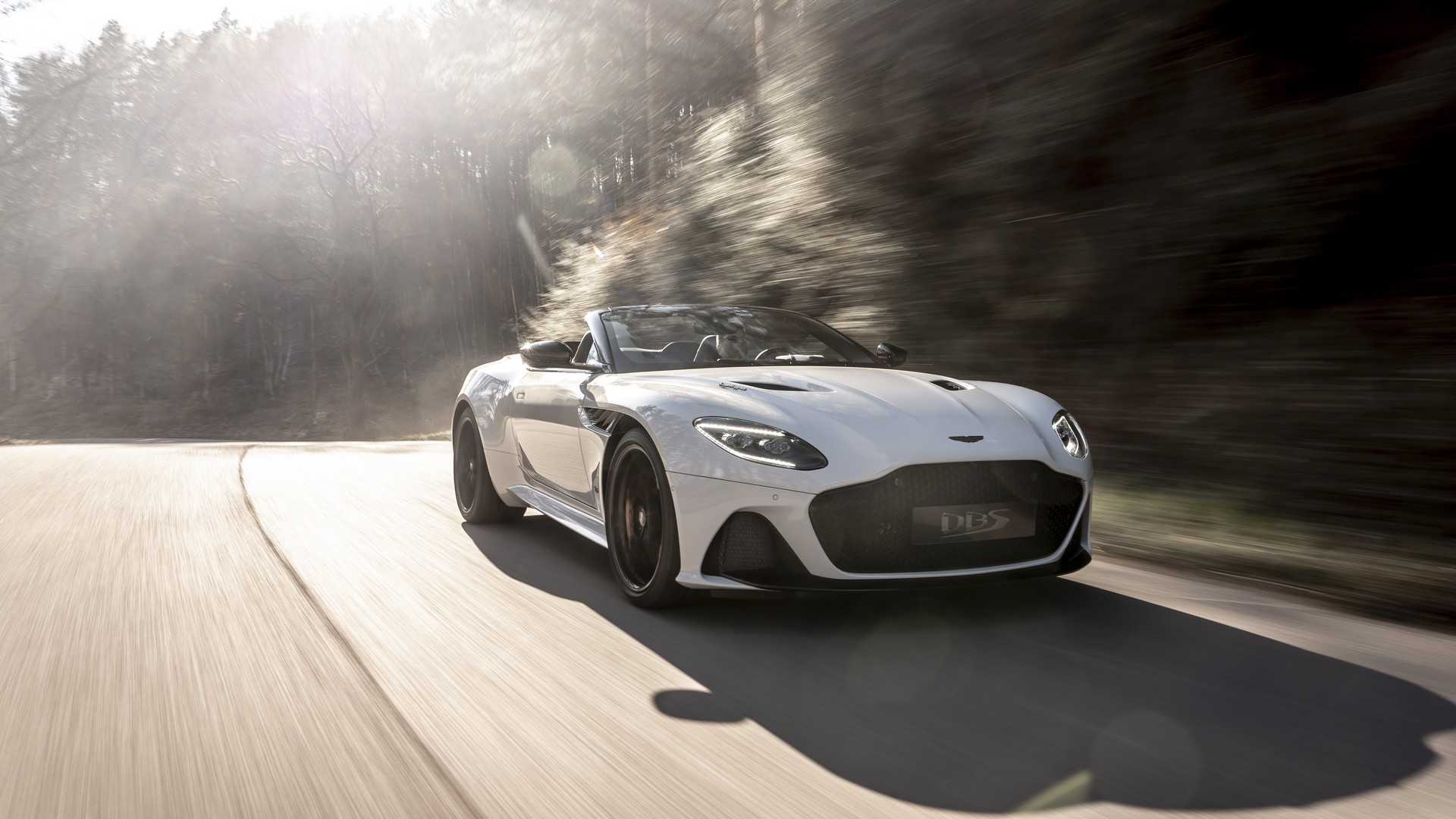 2019 Aston Martin DBS Superleggera Volante Front Three-Quarter Wallpapers (1)