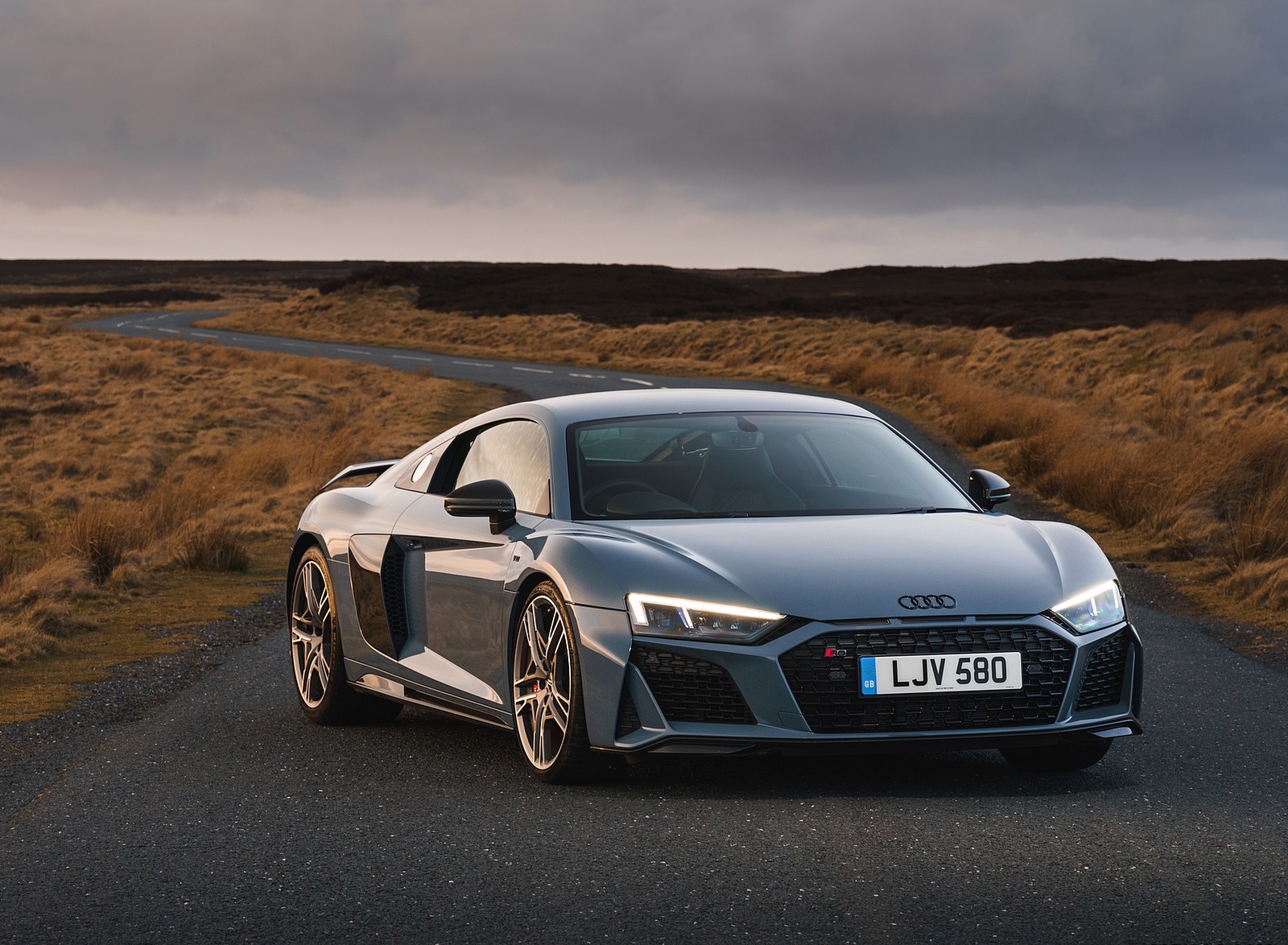 2019 Audi R8 V10 Coupe Performance quattro (UK-Spec) Front Three-Quarter Wallpapers #129 of 199