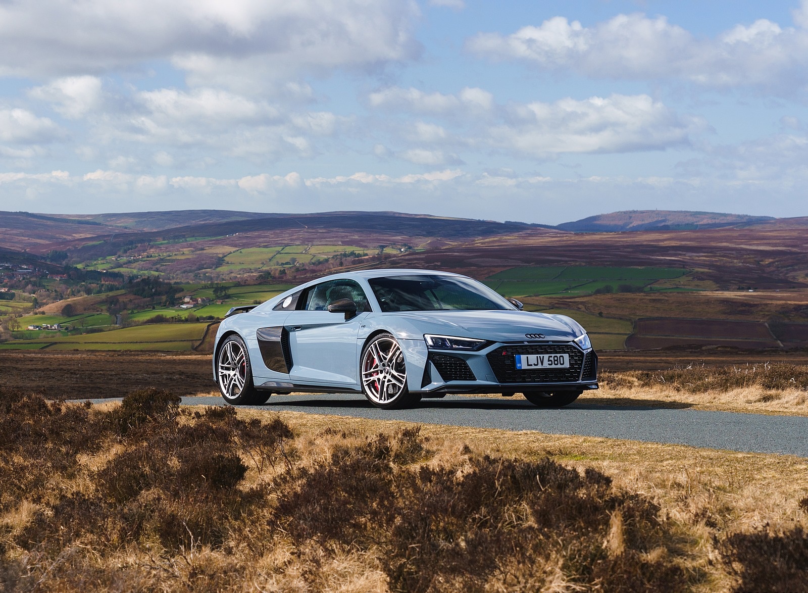 2019 Audi R8 V10 Coupe Performance quattro (UK-Spec) Front Three-Quarter Wallpapers #132 of 199