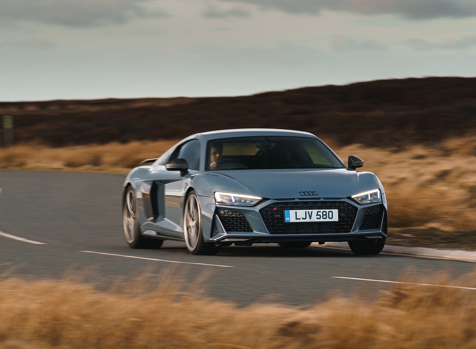 2019 Audi R8 V10 Coupe Performance quattro (UK-Spec) Front Wallpapers #135 of 199