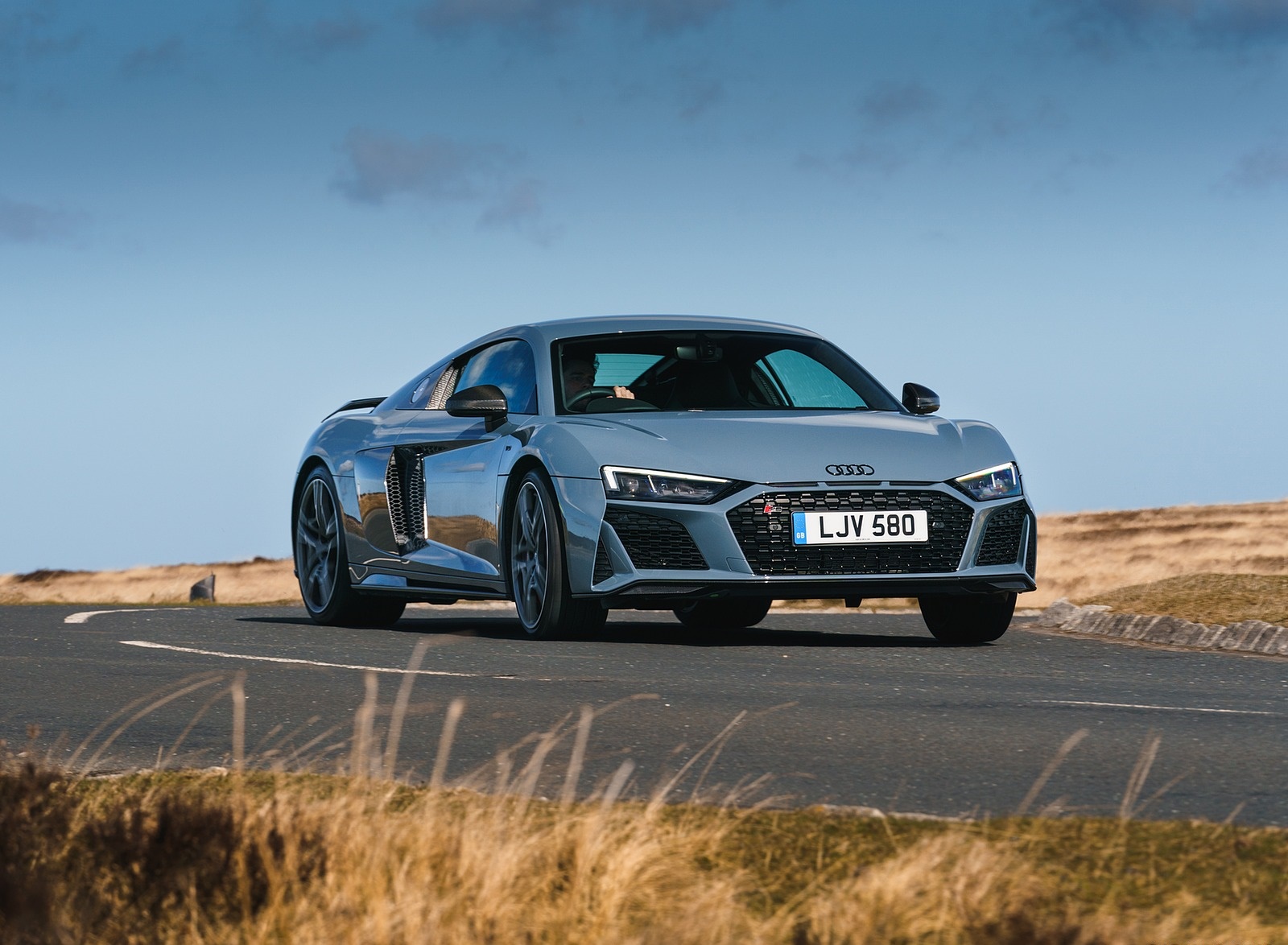 2019 Audi R8 V10 Coupe Performance quattro (UK-Spec) Front Wallpapers #95 of 199