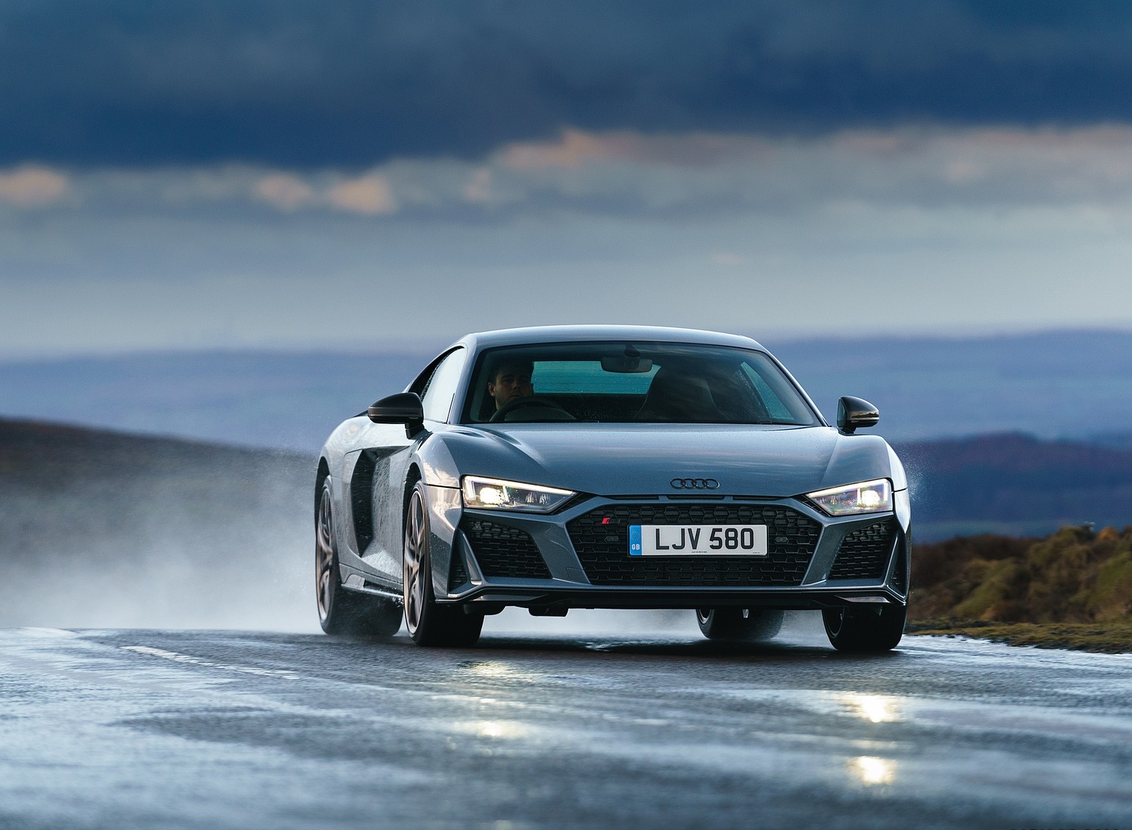 2019 Audi R8 V10 Coupe Performance quattro (UK-Spec) Front Wallpapers #110 of 199