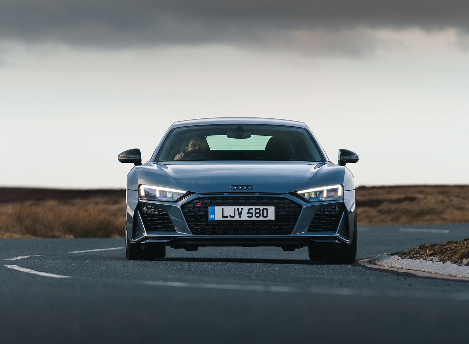 2019 Audi R8 V10 Coupe Performance quattro (UK-Spec) Front Wallpapers #122 of 199