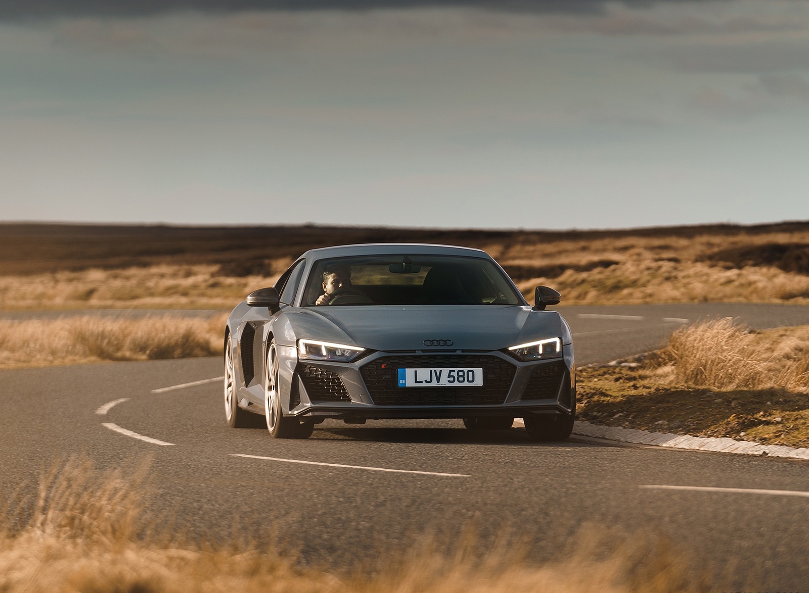 2019 Audi R8 V10 Coupe Performance quattro (UK-Spec) Front Wallpapers #123 of 199