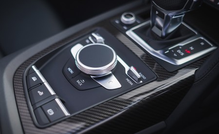 2019 Audi R8 V10 Coupe Performance quattro (UK-Spec) Interior Detail Wallpapers 450x275 (193)