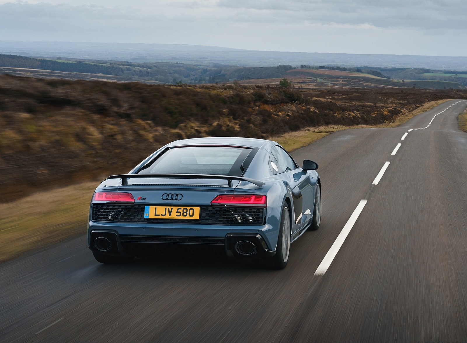 2019 Audi R8 V10 Coupe Performance quattro (UK-Spec) Rear Wallpapers #98 of 199