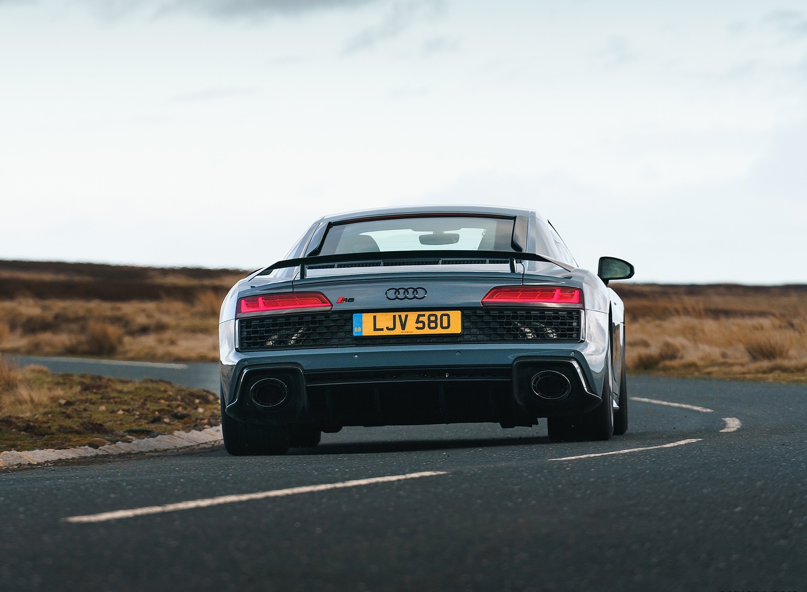 2019 Audi R8 V10 Coupe Performance quattro (UK-Spec) Rear Wallpapers #127 of 199