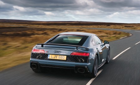 2019 Audi R8 V10 Coupe Performance quattro (UK-Spec) Rear Wallpapers 450x275 (102)