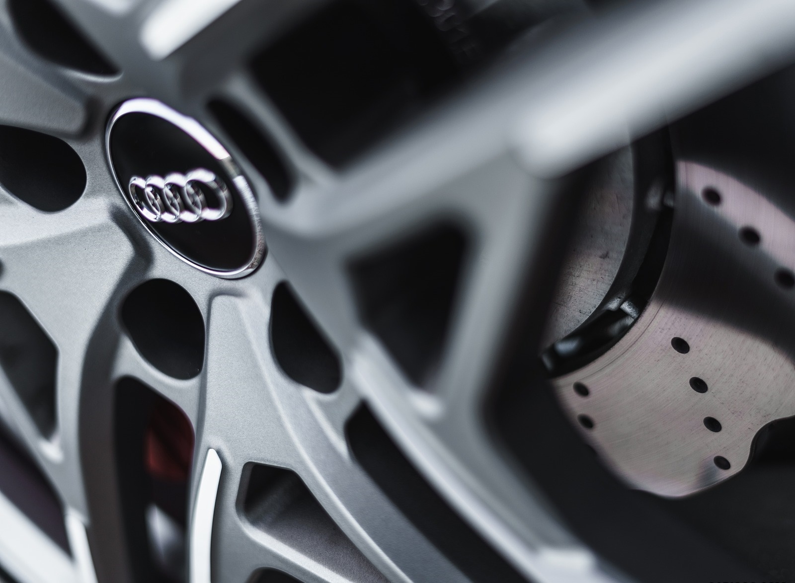 2019 Audi R8 V10 Coupe quattro (UK-Spec) Brakes Wallpapers #45 of 199
