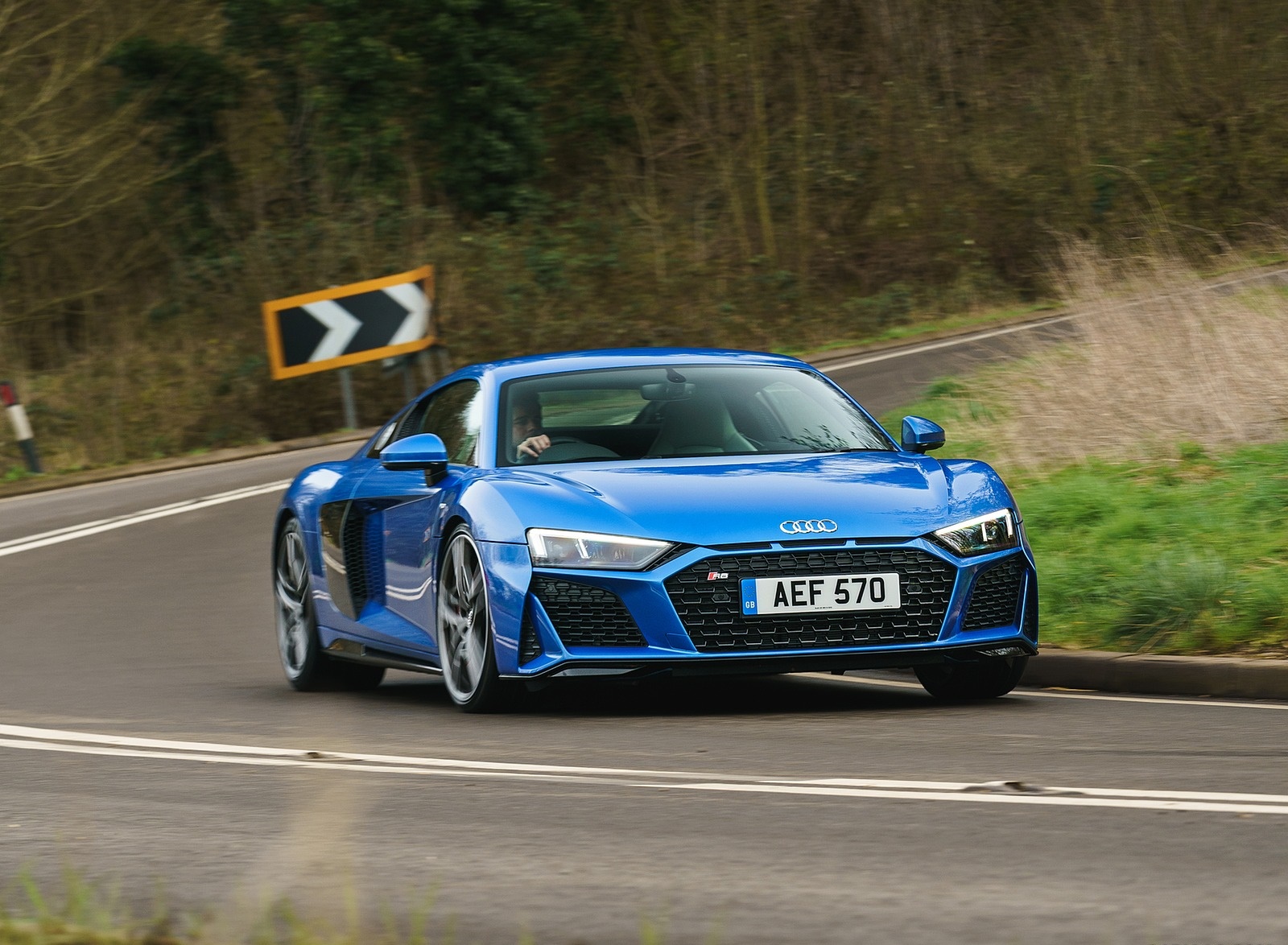 2019 Audi R8 V10 Coupe quattro (UK-Spec) Front Wallpapers (5)