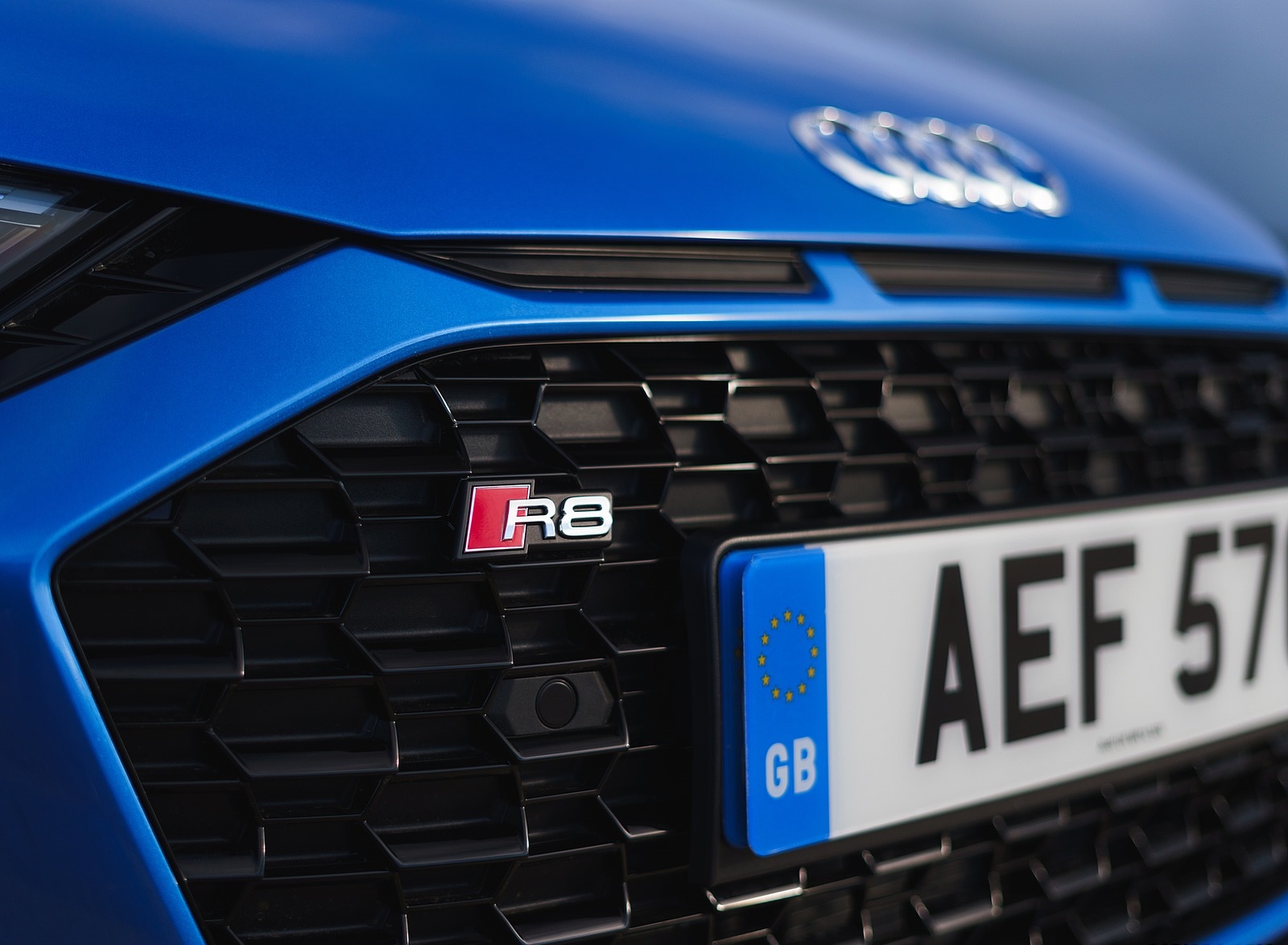 2019 Audi R8 V10 Coupe quattro (UK-Spec) Grill Wallpapers #42 of 199