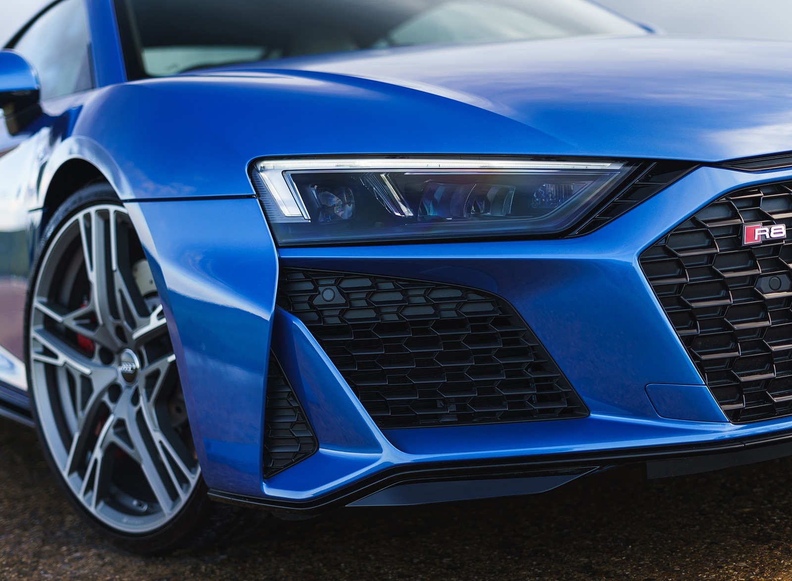 Фары Audi r8 2019