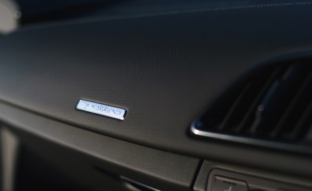 2019 Audi R8 V10 Coupe quattro (UK-Spec) Interior Detail Wallpapers 450x275 (68)