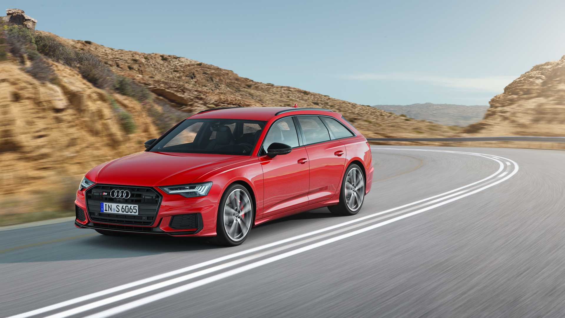 2019 Audi S6 Avant TDI (Color: Tango Red) Front Three-Quarter Wallpapers #2 of 26