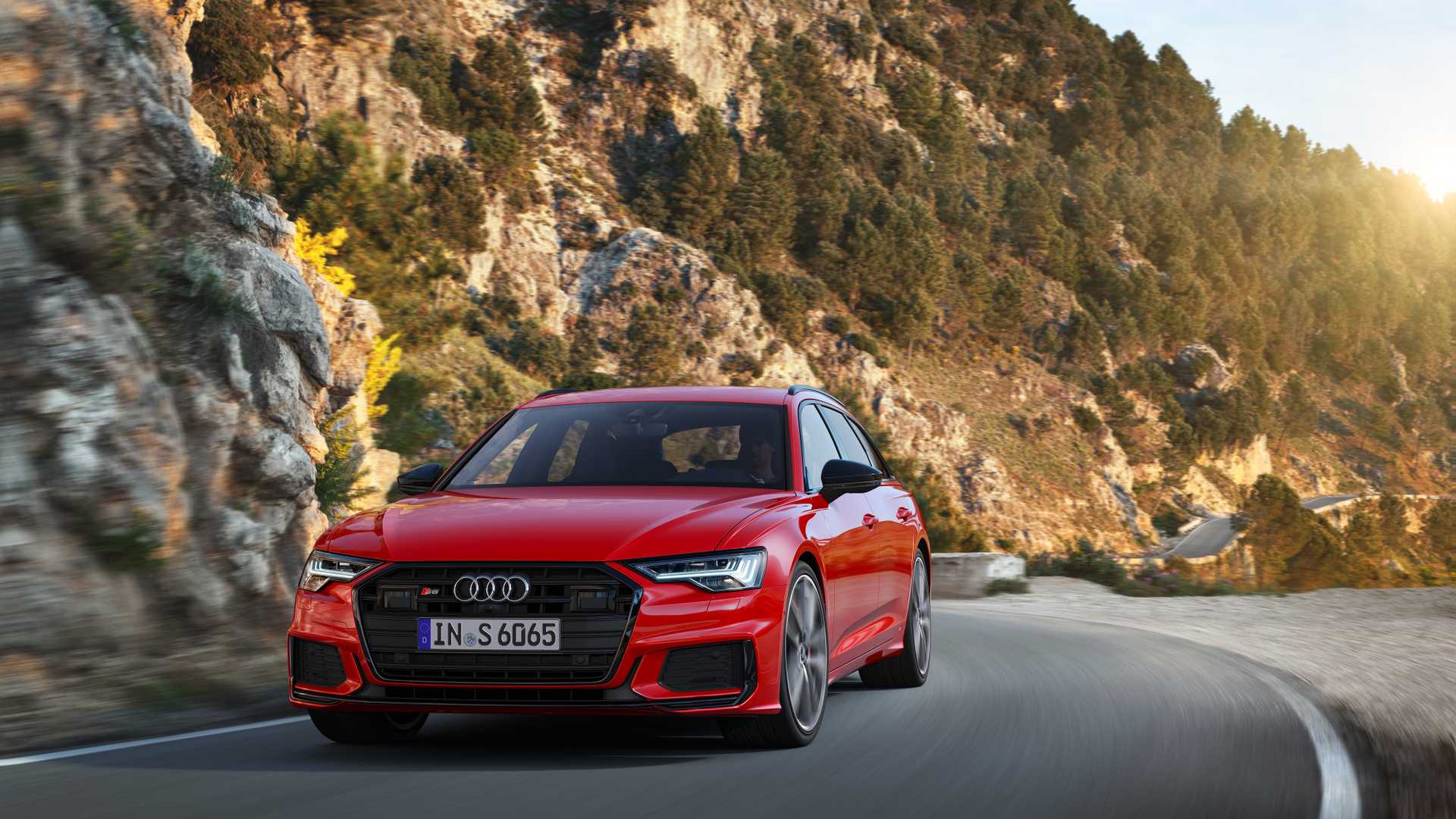 2019 Audi S6 Avant TDI (Color: Tango Red) Front Wallpapers (3)