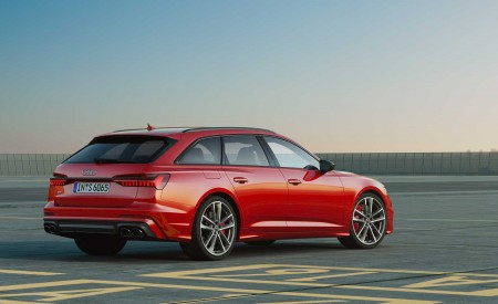 2019 Audi S6 Avant TDI (Color: Tango Red) Rear Three-Quarter Wallpapers 450x275 (12)