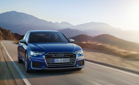 2019 Audi S6 Sedan TDI (Color: Navarra Blue) Front Wallpapers 450x275 (5)