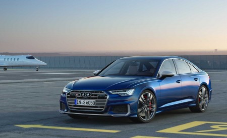 2019 Audi S6 Sedan TDI (Color: Navarra Blue) Front Wallpapers 450x275 (11)