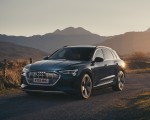 2019 Audi e-tron 55 (UK-Spec) Front Three-Quarter Wallpapers 150x120 (77)