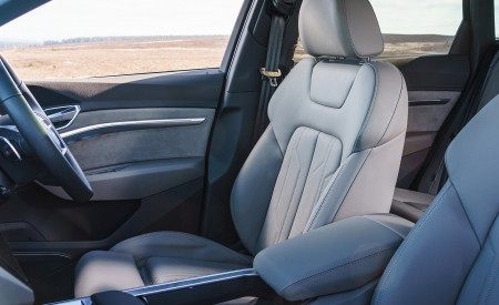 2019 Audi e-tron 55 (UK-Spec) Interior Front Seats Wallpapers 450x275 (152)