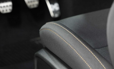 2019 Dodge Challenger RT Stars & Stripes Edition Interior Front Seats Wallpapers 450x275 (9)