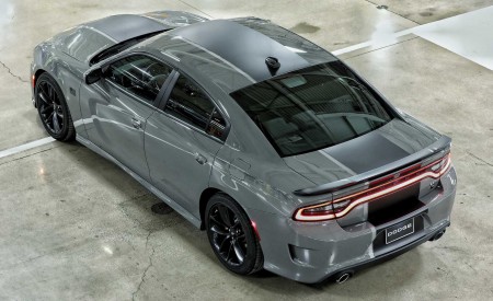 2019 Dodge Charger Stars & Stripes Edition Rear Three-Quarter Wallpapers 450x275 (3)