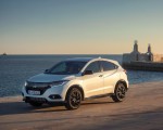 2019 Honda HR-V Front Three-Quarter Wallpapers 150x120