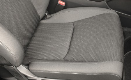 2019 Honda HR-V Sport Interior Seats Wallpapers 450x275 (123)