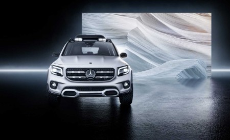 2019 Mercedes-Benz GLB Concept Front Wallpapers 450x275 (8)