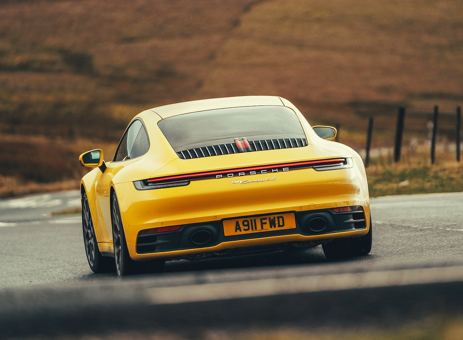 2019 Porsche 911 (992) Carrera 4S (UK-Spec) Rear Wallpapers #17 of 42