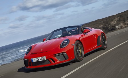 2019 Porsche 911 Speedster (Color: Guards Red) Front Three-Quarter Wallpapers 450x275 (2)
