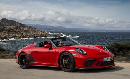 2019 Porsche 911 Speedster (Color: Guards Red) Front Three-Quarter Wallpapers 450x275 (3)