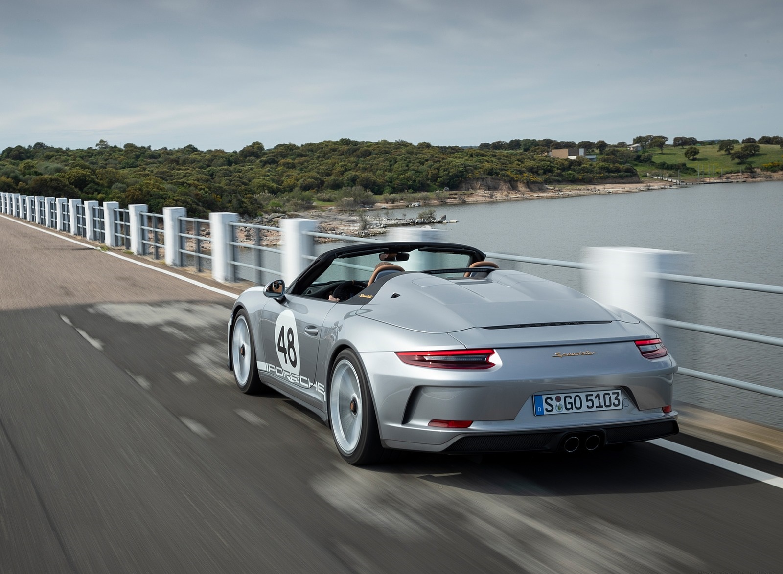2019 Porsche 911 Speedster with Heritage Design Package Rear Three-Quarter Wallpapers #17 of 72