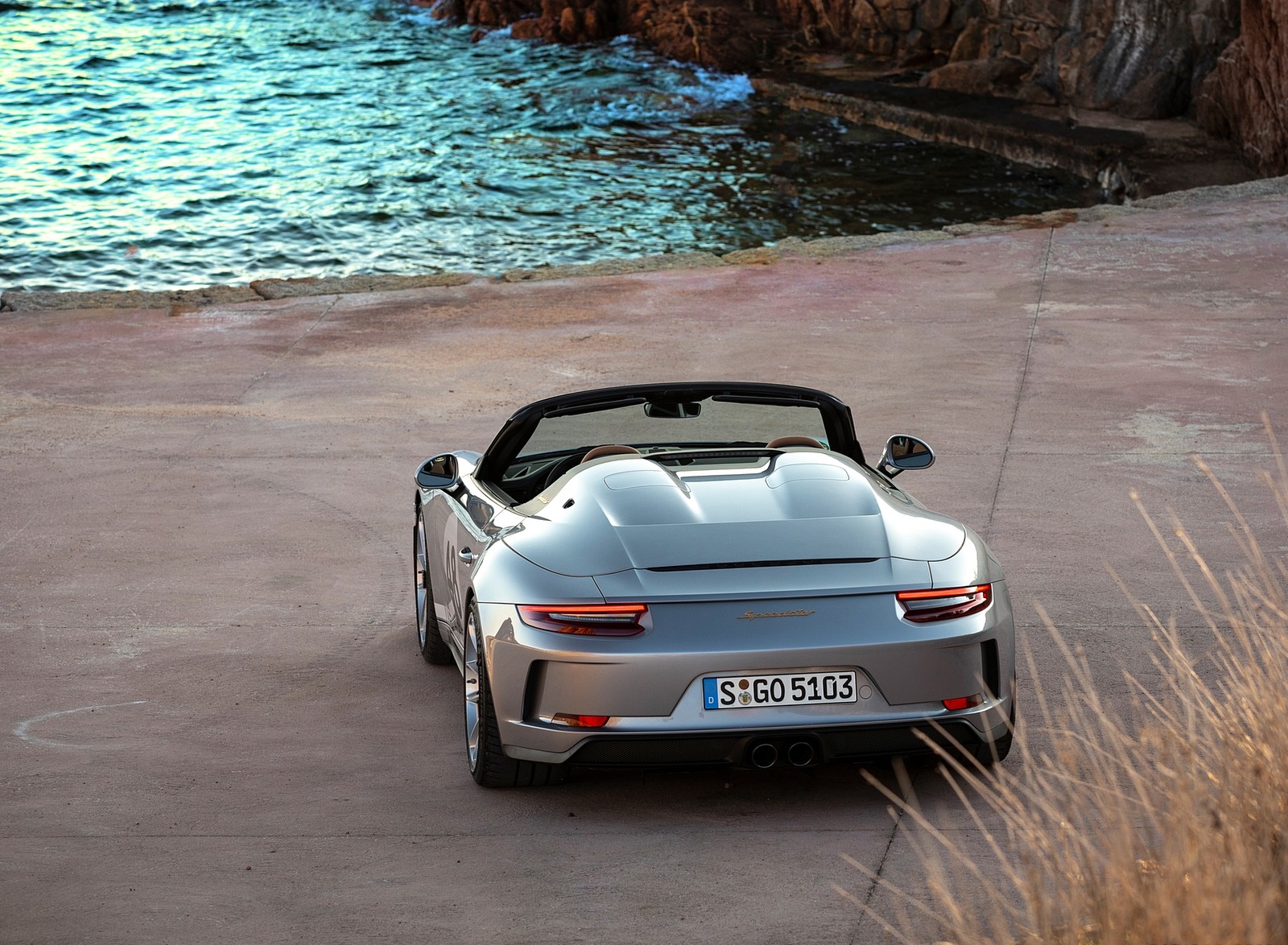 2019 Porsche 911 Speedster with Heritage Design Package Rear Wallpapers #36 of 72