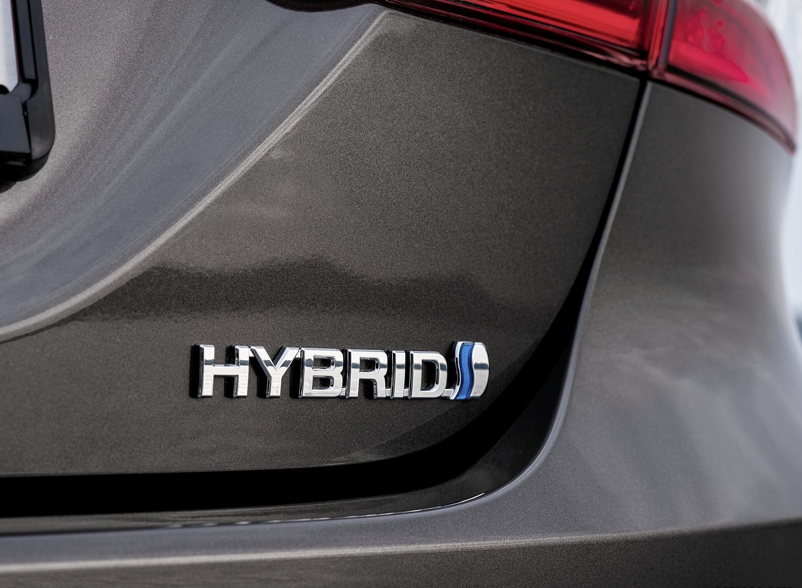 2019 Toyota Camry Hybrid (Euro-Spec) Badge Wallpapers #64 of 92