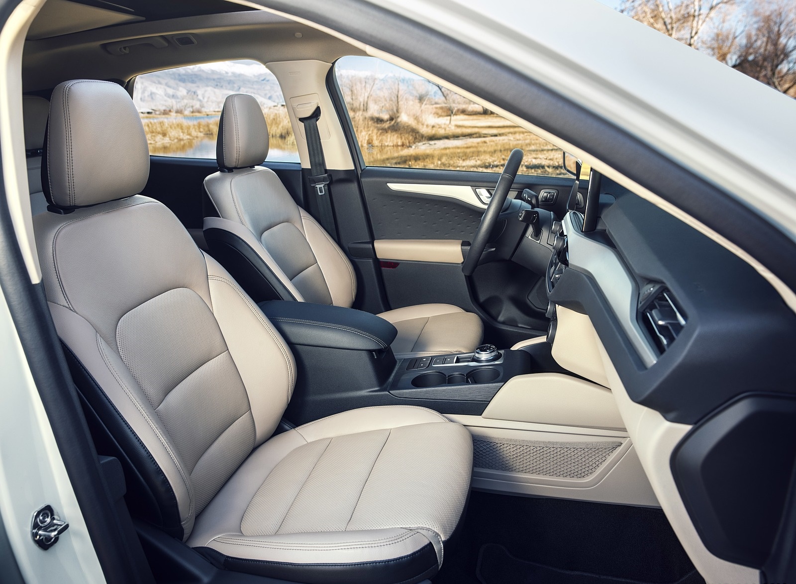 2020 Ford Escape Interior Front Seats Wallpapers #19 of 25