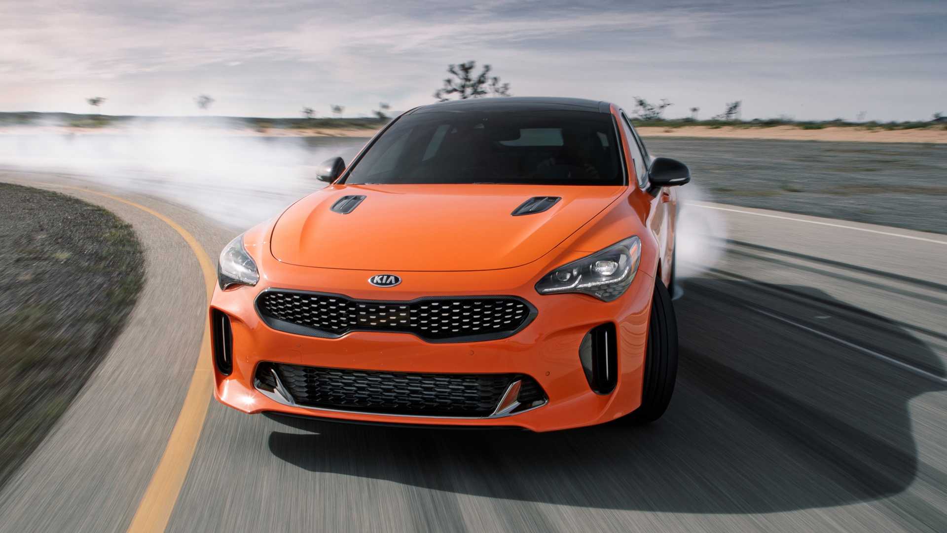 2020 Kia Stinger GTS Front Wallpapers (2)