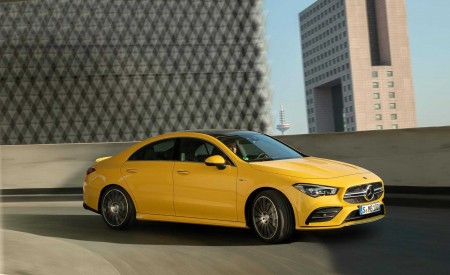 2020 Mercedes-AMG CLA 35 4MATIC (Color: Sun Yellow) Front Three-Quarter Wallpapers 450x275 (2)