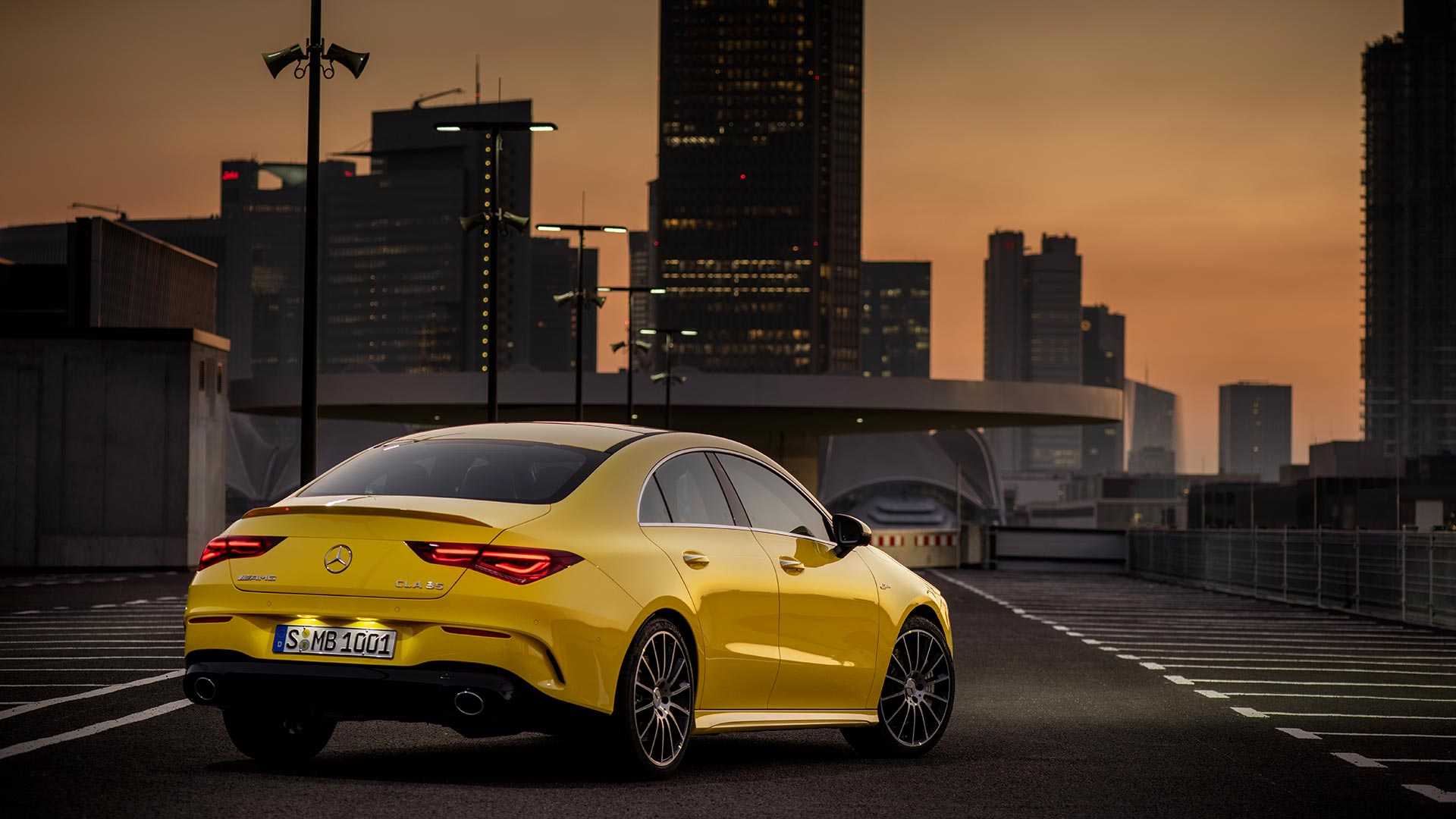 2020 Mercedes-AMG CLA 35 4MATIC (Color: Sun Yellow) Rear Three-Quarter Wallpapers (8)