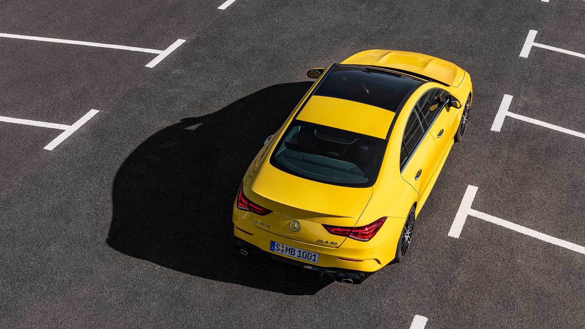 2020 Mercedes-AMG CLA 35 4MATIC (Color: Sun Yellow) Top Wallpapers #21 of 35