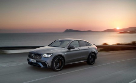 2020 Mercedes-AMG GLC 63 Coupe Front Three-Quarter Wallpapers 450x275 (72)
