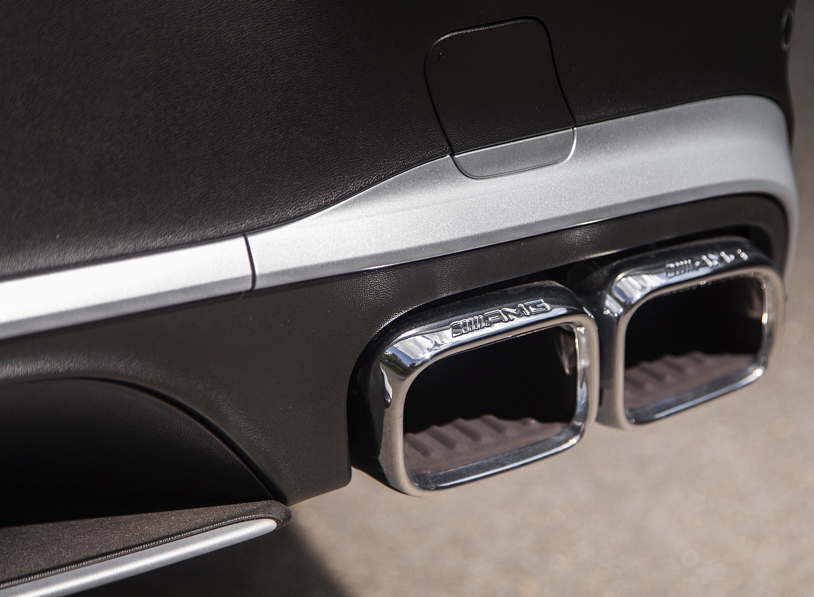 2020 Mercedes-AMG GLC 63 S Coupe (US-Spec) Exhaust Wallpapers #34 of 90